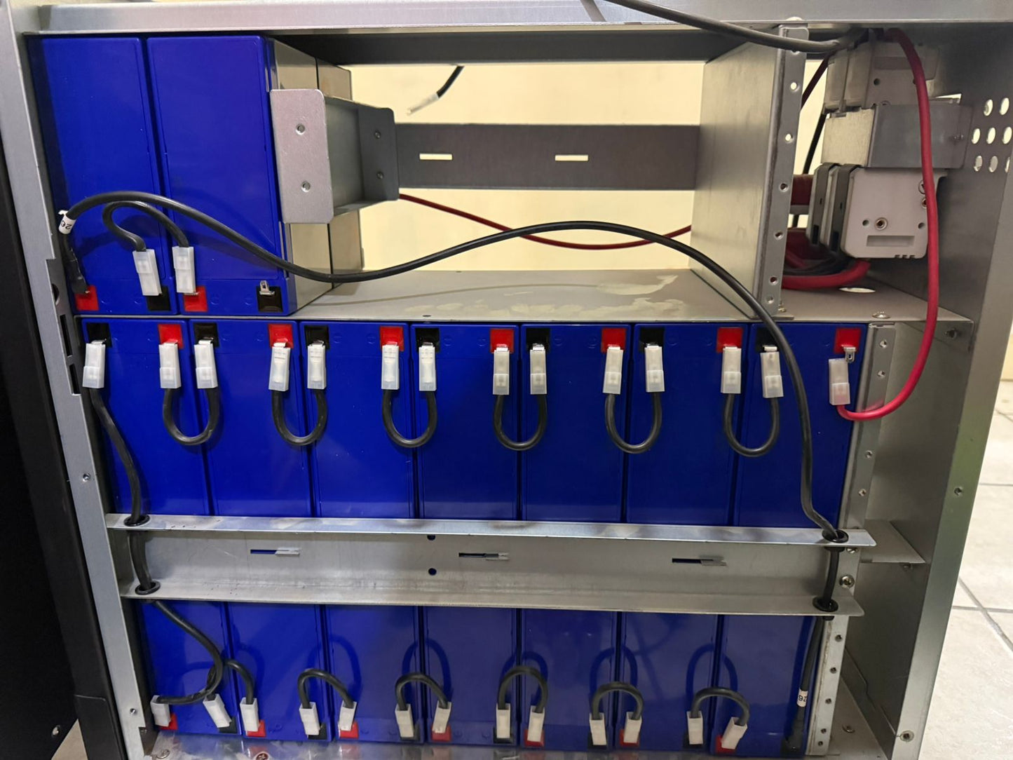 POLIZA de Mantenimiento de UPS Anual